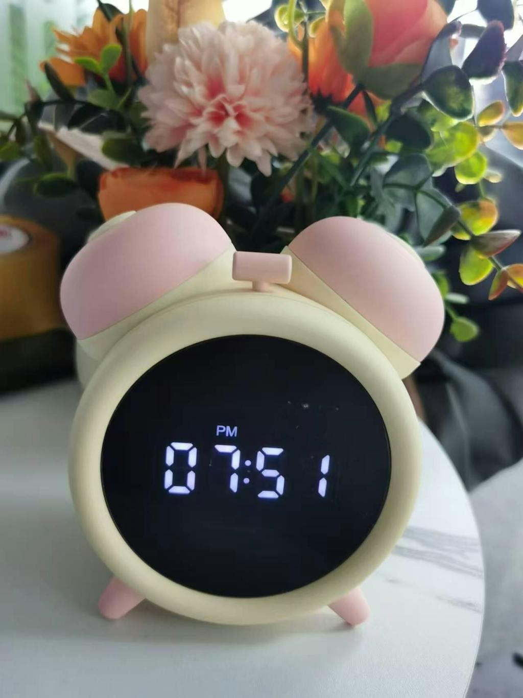 Vuxen diskret klocka med alarm